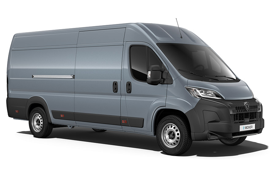 Peugeot E-Boxer hos Malmgren Bil i Munkedal