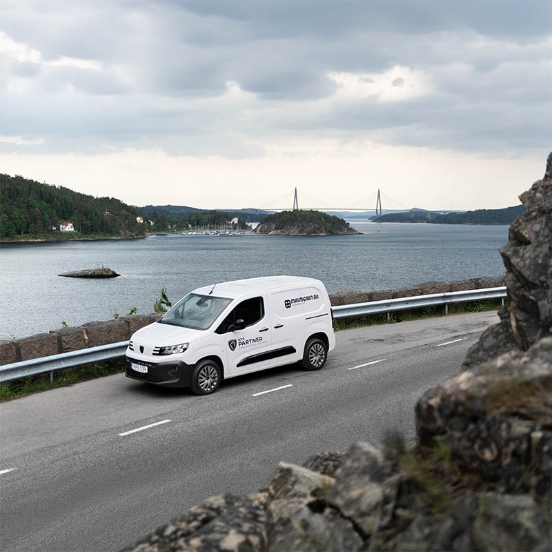 Peugeot Partner transportbil hos Malmgren Bil i Munkedal nära Uddevalla i Bohuslän